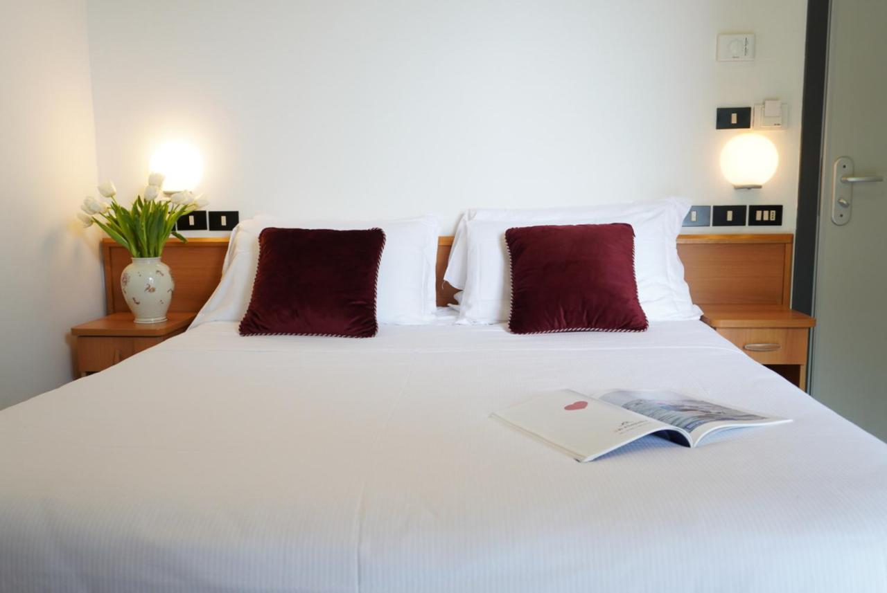 Hotel Sunset 4*