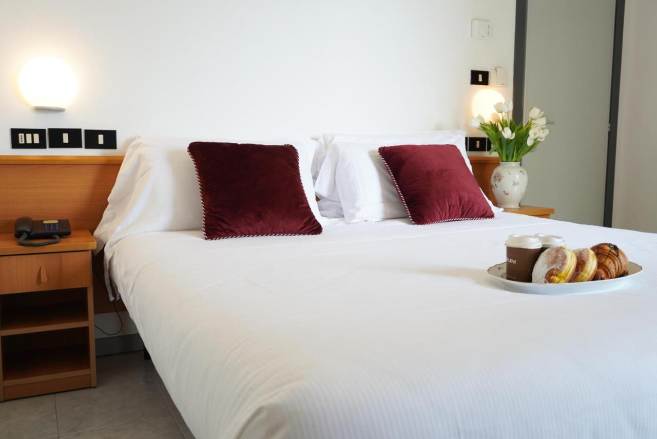 Hotel Sunset 4*
