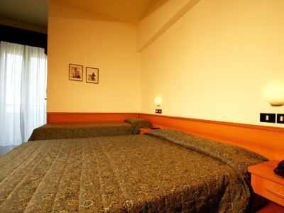 Hotel Sunset 4*